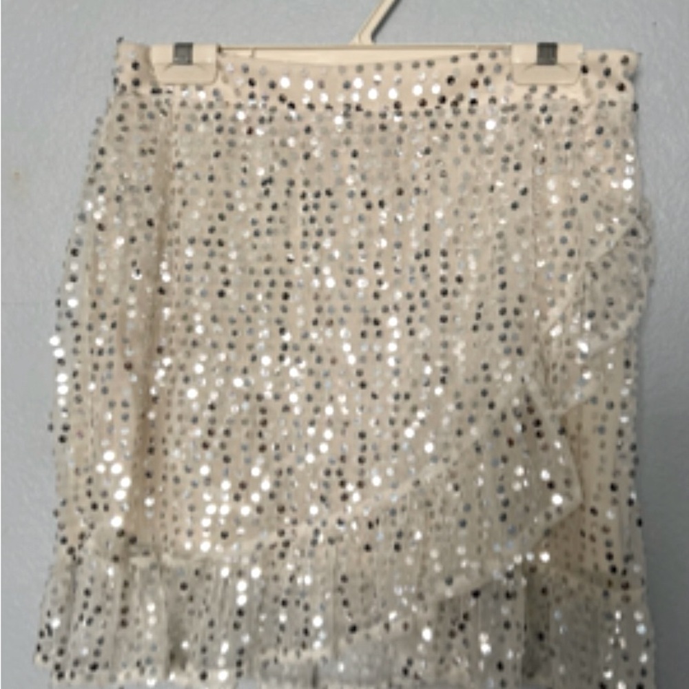 Lauren Conrad Sequin White Skirt NWOT - Picture 3 of 11